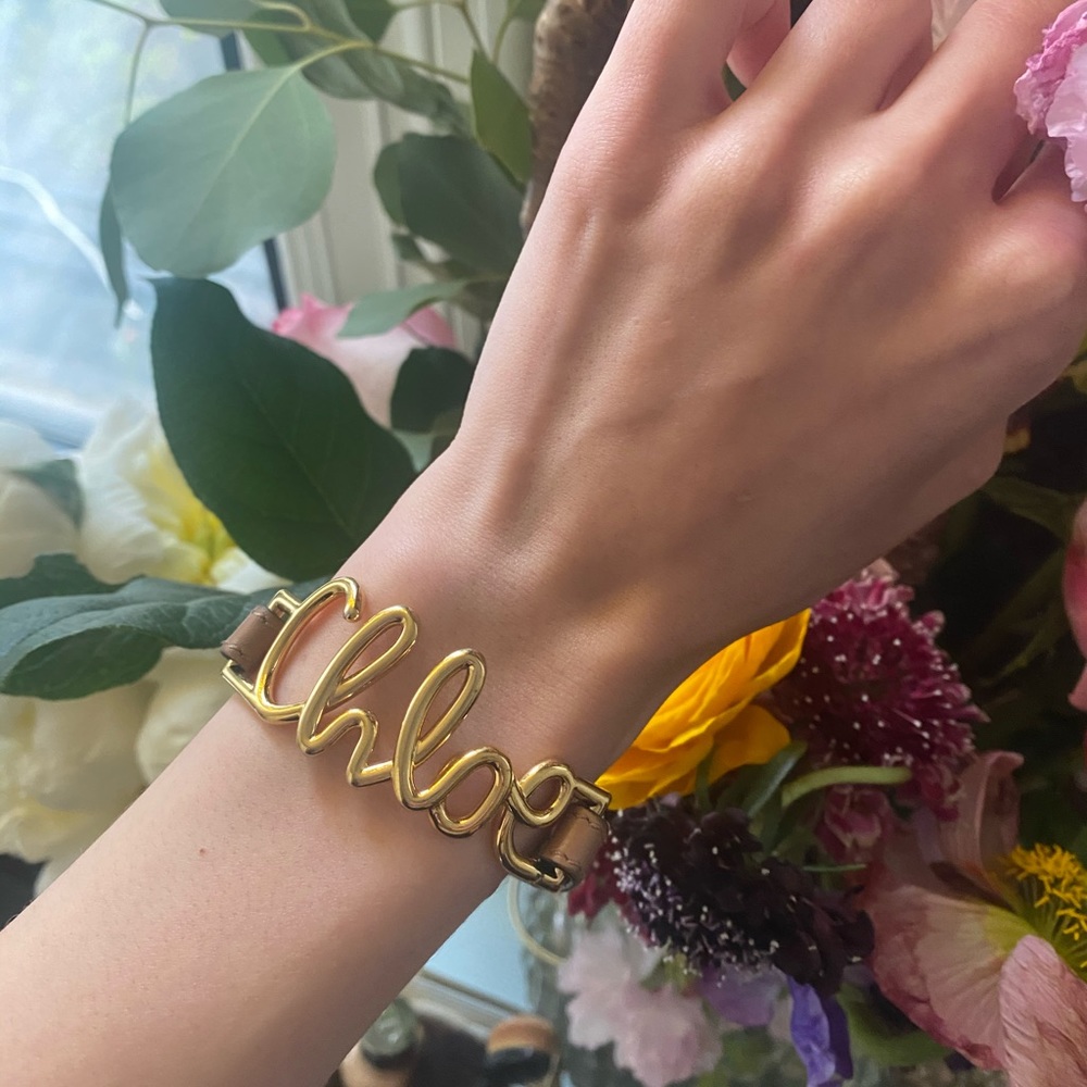 CHLOE BRACELET WITH THE BOX!!!